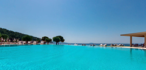 AMMOA LUXURY HOTEL & SPA RESORT -SITHONIA image 12