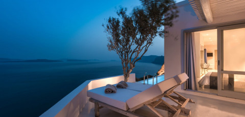 ANDRONIS LUXURY SUITES - OIA image 3