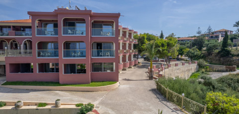 BALCONY BOUTIQUE HOTEL - TSILIVI image 6