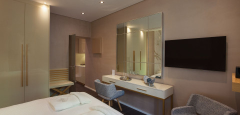 CONSOLATO BOUTIQUE SUITES - CHANIA image 15