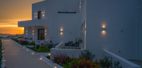 EL MAR SUITES & VILLAS - NAXOS TOWN image 3