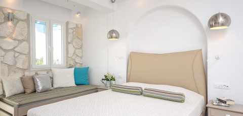 NAXOS EVILION APARTMENTS AND SUITES image 3