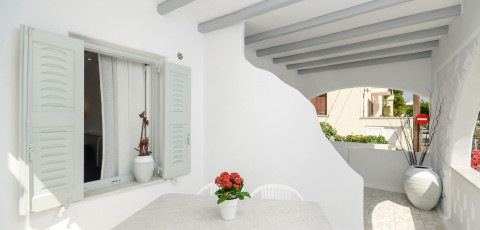 NAXOS EVILION APARTMENTS AND SUITES image 11