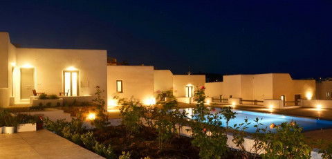 IONATHAN SUITES - KOUFONISIA image 6