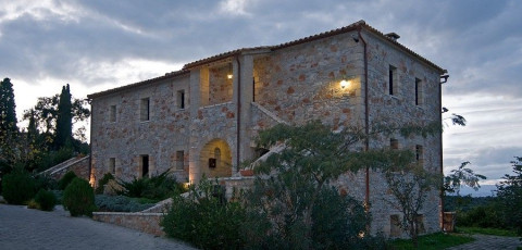 KLYMENI TRADITIONAL HOUSES - NAFPLIO image 3