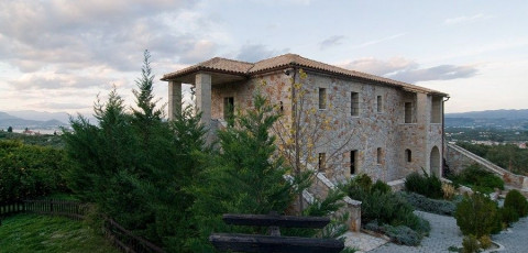 KLYMENI TRADITIONAL HOUSES - NAFPLIO image 4