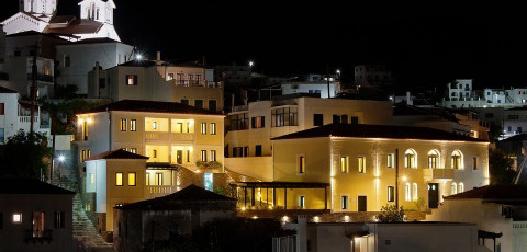 KRINOS SUITES HOTEL - BATSI image 1