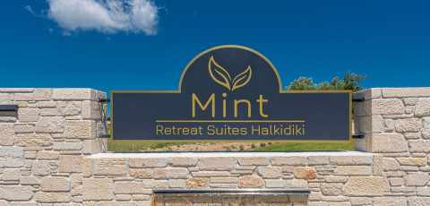 MINT RETREAT SUITES - KALANDRA, KASSANDRA image 20