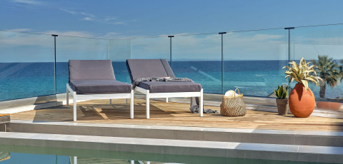 OCEANIS LUXURY SUITES - KYPSELI image 9