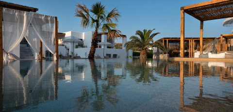 KOSMITIS SUITES & VILLAS - NAOUSSA image 1