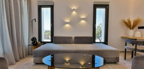 MILESTONES VILLAS & SUITES - PLAKA image 8