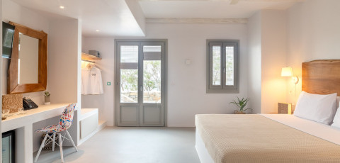 PAROS COMFY SUITES - NAOUSSA image 13