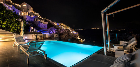 SANTORINI SECRET SUITES & SPA - OIA image 9