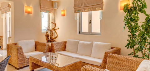 SUNRISE BEACH SUITES - SYROS image 12