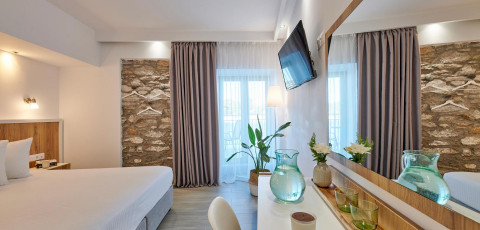 THE WATER HOTEL - SKIATHOS TOWN image 12