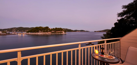 THE WATER HOTEL - SKIATHOS TOWN image 18