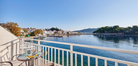 THE WATER HOTEL - SKIATHOS TOWN image 19